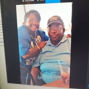 Meet your Posher, Jean